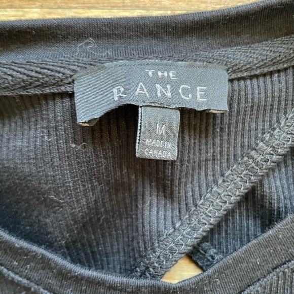 The Range Cross-Back Long Sleeve Crew Bodysuit in Jet Black size M - Picture 5 of 6